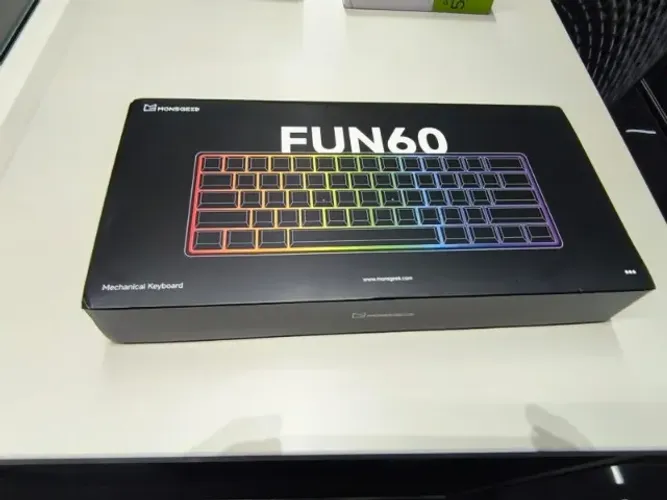 Teclado Magnético Akko Monsgeek Fun60 Pro 8000Hz