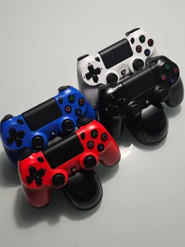 Dualshock 4 - kit com 4 + base + carregador