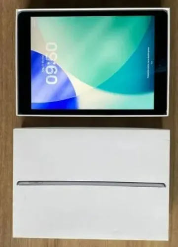 iPad 9ª Geração 64Gb novo (com caixa e acessórios)