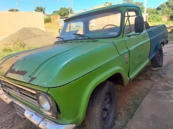 Chevrolet C-10 2.5/4.1 1973