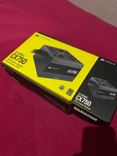 Fonte Corsair CX750
