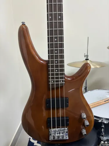 Baixo 4 Cordas Ibanez Gio Soundgear