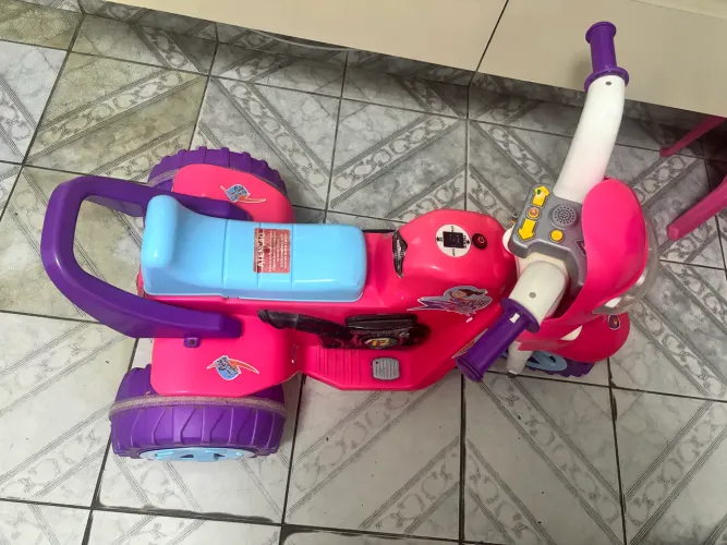 Moto elétrica