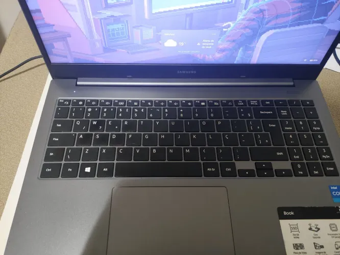 Samsung Book i5 11ª Gen | 32GB RAM | Dual SSD (SSD Principal + SSD 712GB Extra