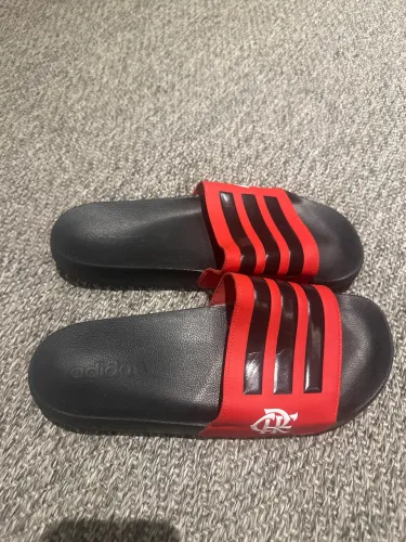Sandália slide adidas Flamengo original seminova 42-43