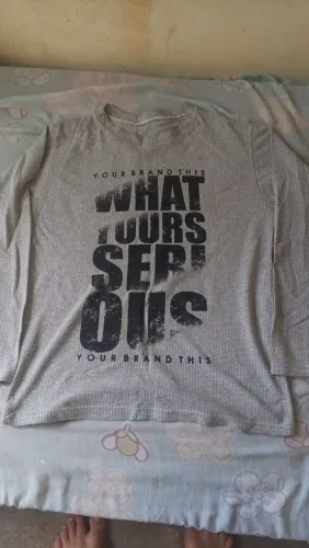 Blusa manga longa texturizada/gofrada tamanho M unissex