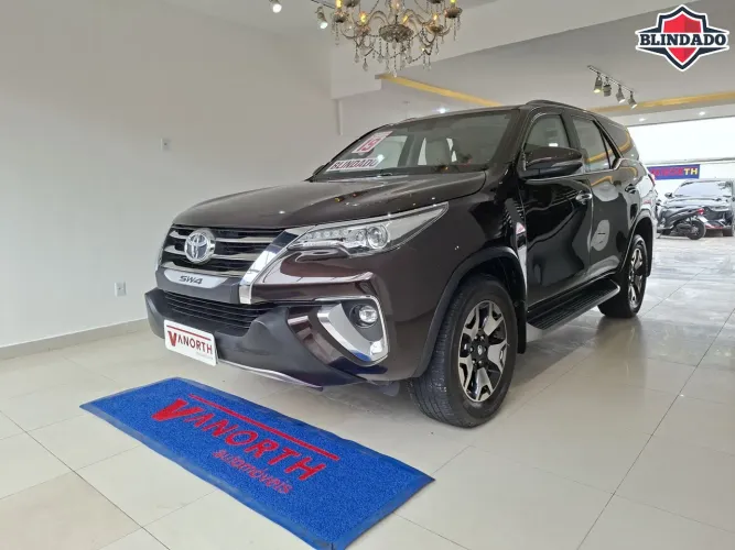 Toyota Hilux SW4 4X4 2.8 Diesel 2019
