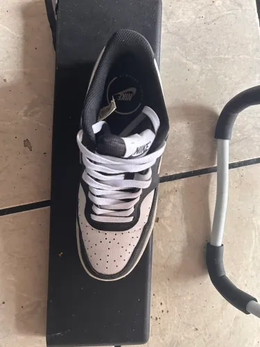 Tênis Nike court vision