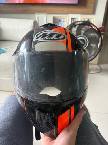  Capacete MT Helmets Raceline Sport Series ? Tamanho L (59-60)