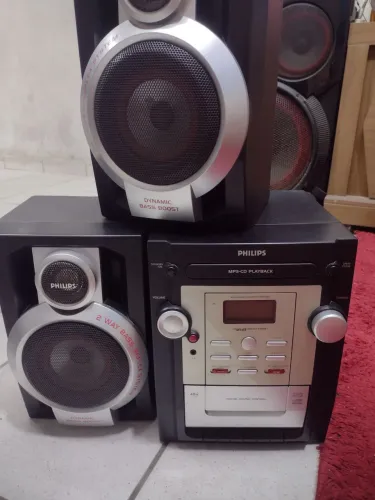 Aparelho de som 3x1 da Philips com Mp3-CD + Rádio e toca fitas