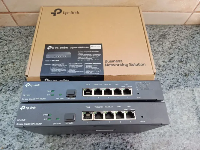 Vendo 2 Roteadores Tp-link Omada Er7206 Vpn Multi-wan Load BalanceGigabit 10/100/1000. 