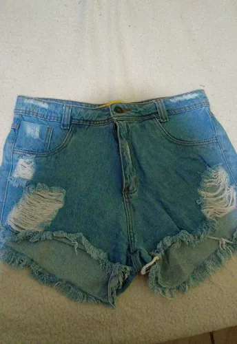 Short jeans feminino tamanho 42