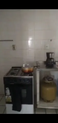Vendo fogaob4 bocas/gás semi novo 