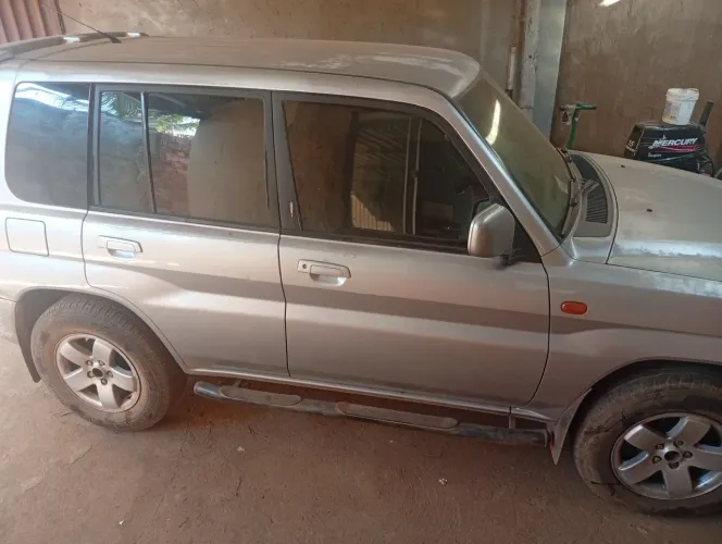 Mitsubishi Pajero TR4 2.0/ 2.0 Flex 16V 4X4 Aut. 2006