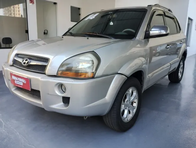 Hyundai Tucson 2.0 MPFI GLS 16V 143cv 2WD Flex 4P AUT 2014