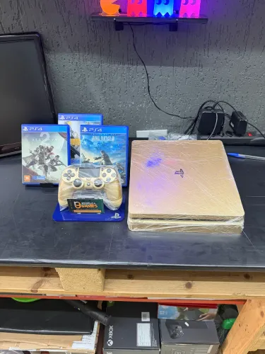 PlayStation 4 1tb Dourado - Loja Física - Garantia - Aceito Trocas