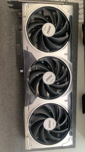 Placa de Vídeo RTX 5060