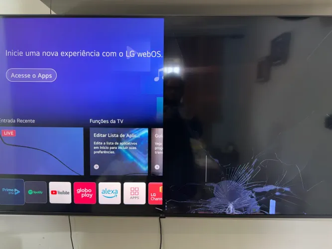 TV LG Smart 55 4K UHD - Tela Quebrada Para Retirada de Peças ou Conserto