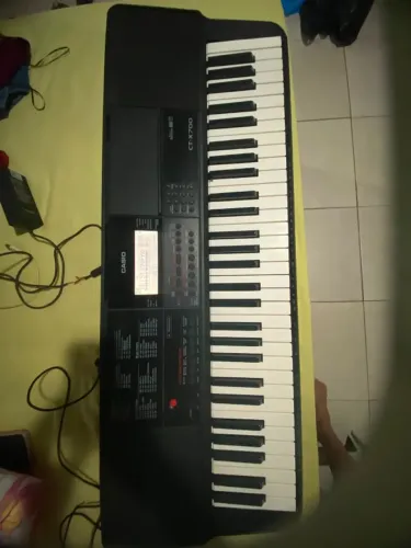 Casio CT-X700