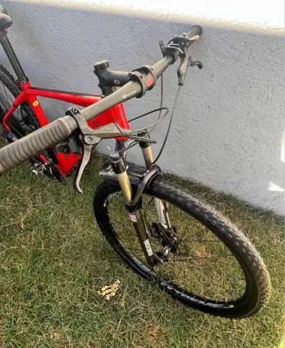 Vendo Caloi elite aro 29 12v