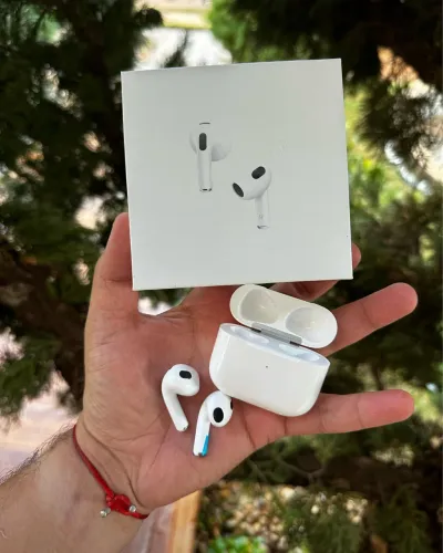 Fones AirPods Pro 3 e 4