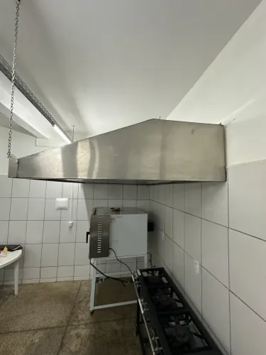 Coifa Industrial Inox Grande 2,20m para Restaurante/Lanchonete