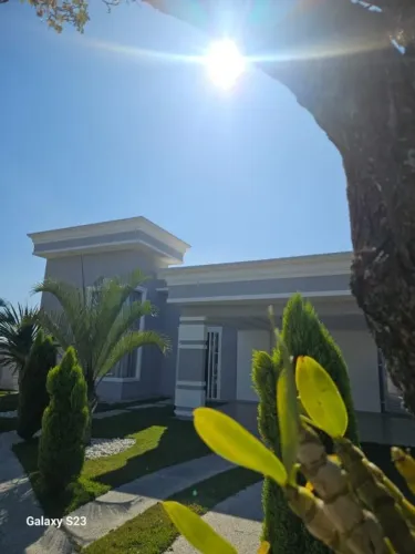 Casa maravilhosa em condomínio fechado com valor de oportunidade R$900.000,00