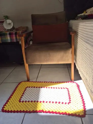 Tapete de Crochê Artesanal Retangular - Feito à Mão