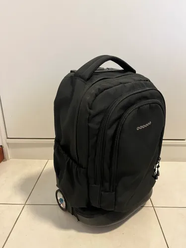 Mochila com rodinha j world