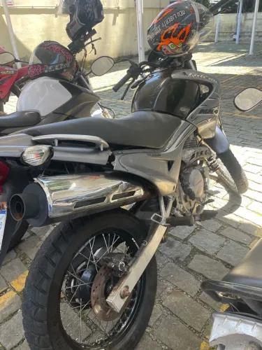 Honda NX 4 Falcon 400 2007