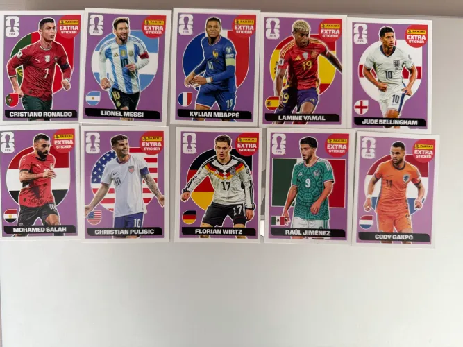 Lote com 10 Figurinhas Extra Legends Copa do Mundo FIFA 2026