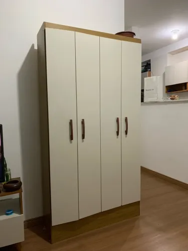 Guarda roupa