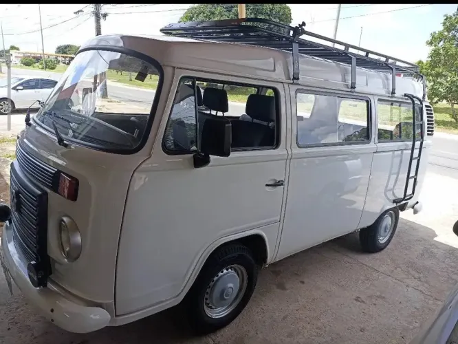 Volkswagen Kombi Standard 1.4 MI Total Flex 8V 2013