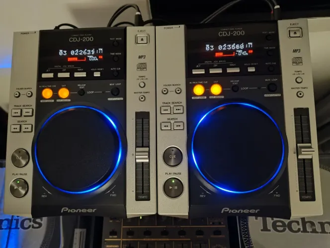 CDJ 200 Pioneer - Par em excelente estado!