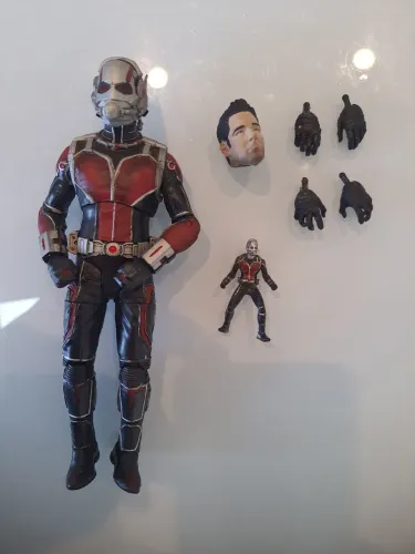 Marvel Select - Homem Formiga Disney EXCLUSIVE - Movie 1