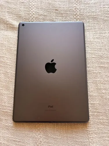 iPad 8ª geração 128GB Wi-Fi Cinza espacial + WB Pencil + Capa + Teclado