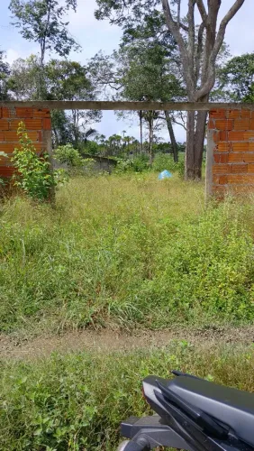 Troco um terreno no goibal numa casa
