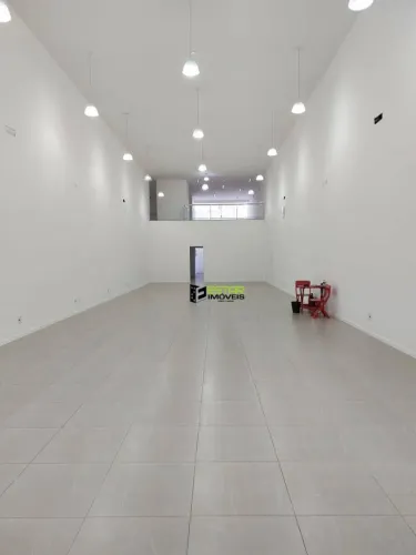 Salão para alugar, 349 m² por R$ 15.996,78/mês - Centro - Atibaia/SP