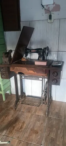 Máquina de costura