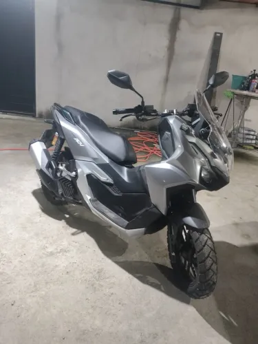 Honda ADV 160 2026
