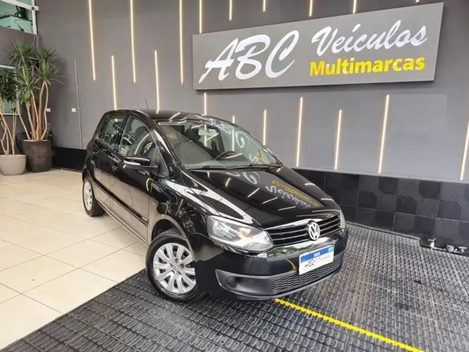 Volkswagen Fox 1.0 MI Total Flex 8V 5P 2012