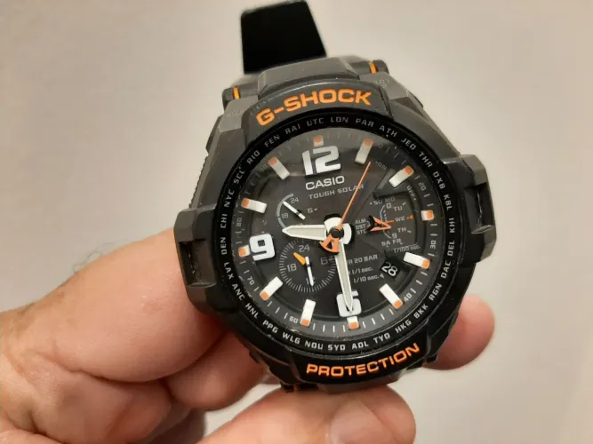CASIO G-SHOK  ,* JAPAN *