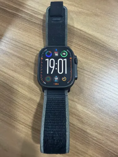 Apple Watch Ultra 3 49mm Titânio Preto