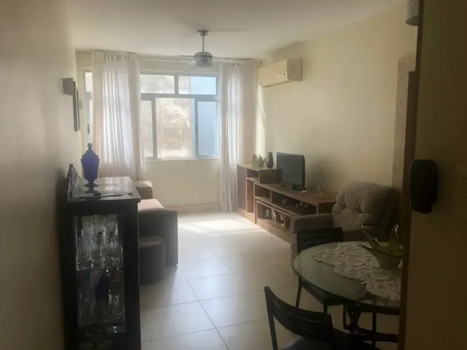 Apartamento 3 quartos, mobiliado, confortável e muito bem localizado na Barra