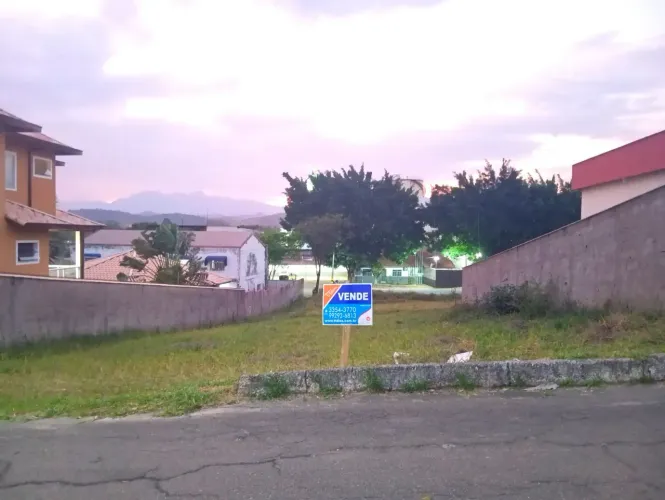 Lote para venda tem 450 m² em Village - Porto Real - RJ