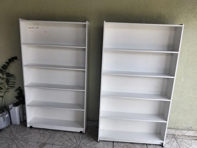 Prateleiras usadas