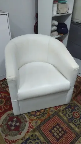POLTRONAS DE COURINO
