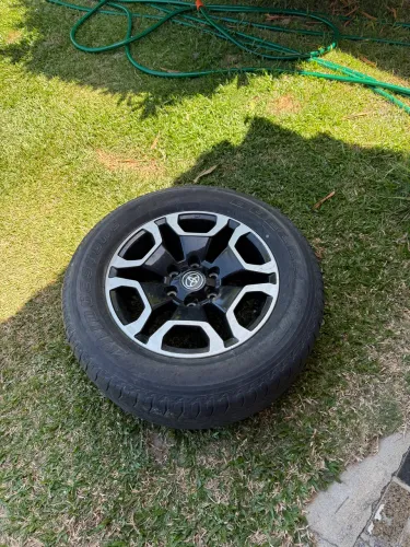Step estepe da Hilux SRX original 