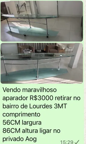 Aparador de vidro maravilhoso