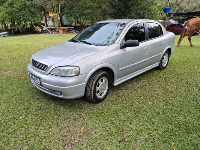 Chevrolet Astra Sedan 2.0/cd/ Expres.gls 2.0 8V 4P 1999